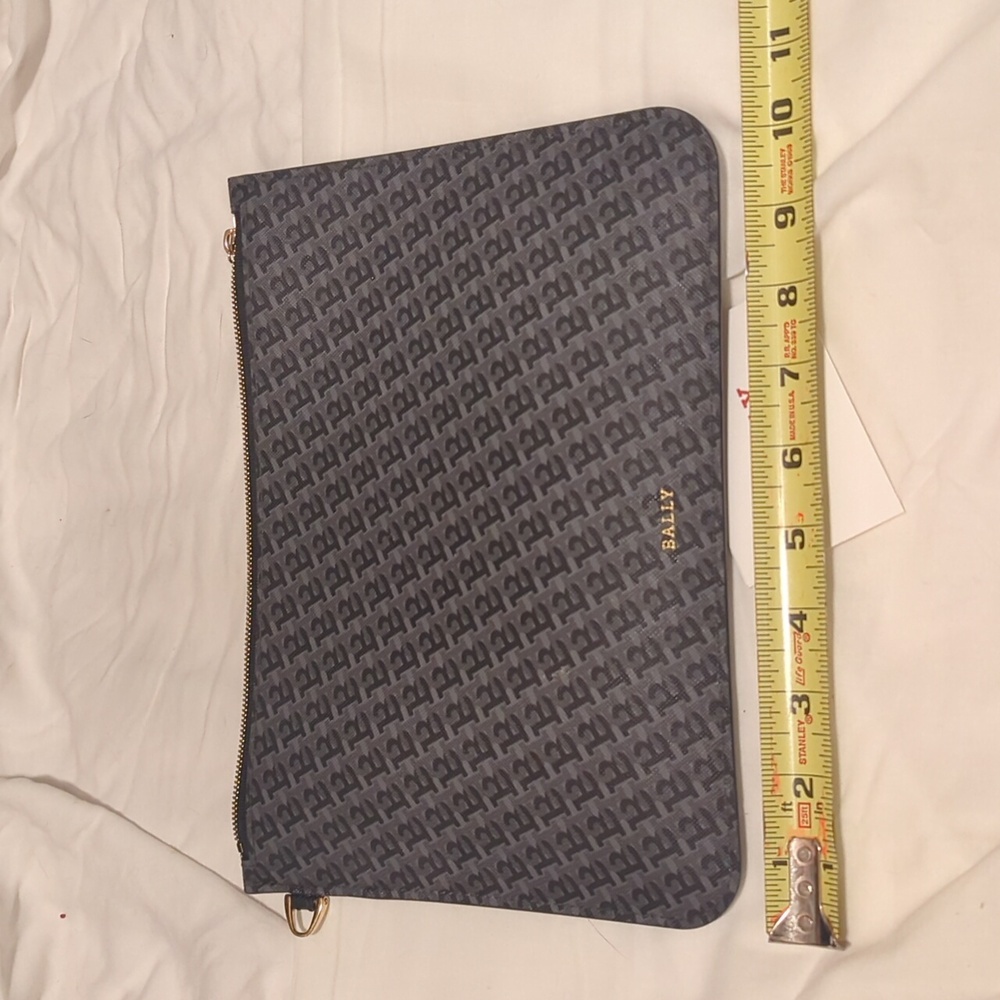 Bally Monogram Tote with Pouch - Picture 13 of 16